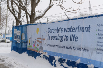 Obraz premium Toronto waterfront construction banner spotted along Martin Goodman Trail near Cherry St and Lake Shore Blvd E