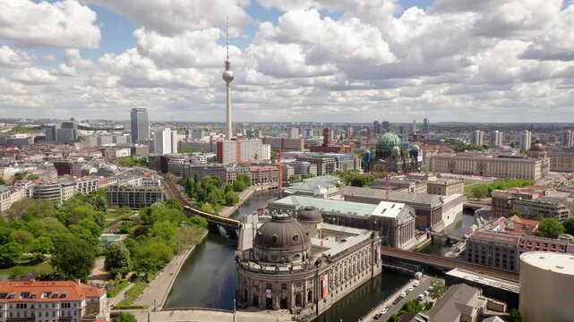 Dronenaussicht auf Berlin