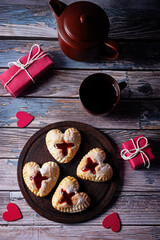 Strawberry jam puff heart cakes for Valentine's day holiday