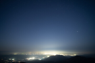 鰐塚山電波塔からの星空写真