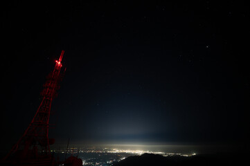 鰐塚山電波塔からの夜空