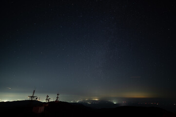 鰐塚山電波塔からの夜空