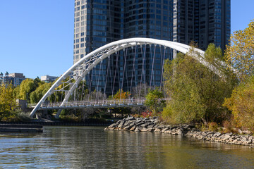 Fototapeta premium Humber Bay Arch Bridge spanning Humber River in Etobicoke, Toronto