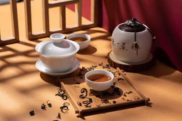 Obraz premium Zen Teaware With Tea Brew And Leaves