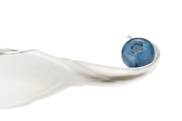 Milk Splash with Fresh Blueberry