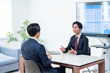 採用面接特化：人事・採用LP、転職サイト、企業紹介