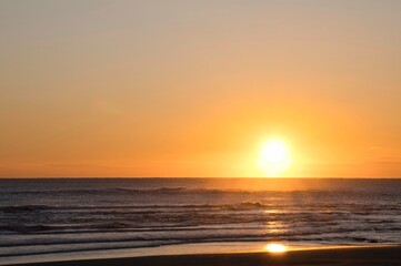Fototapeta premium 夜明けの海