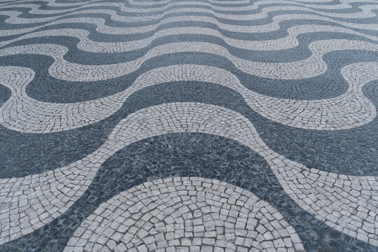 Stra&szlig;enpflaster, Cal&ccedil;ada Portuguesa in Lissabon