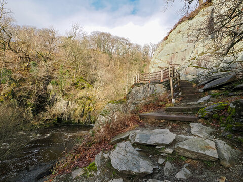 Ingleton Waterfalls Trail, Yorkshire &ndash; Scenic Forest Waterfall Landscape