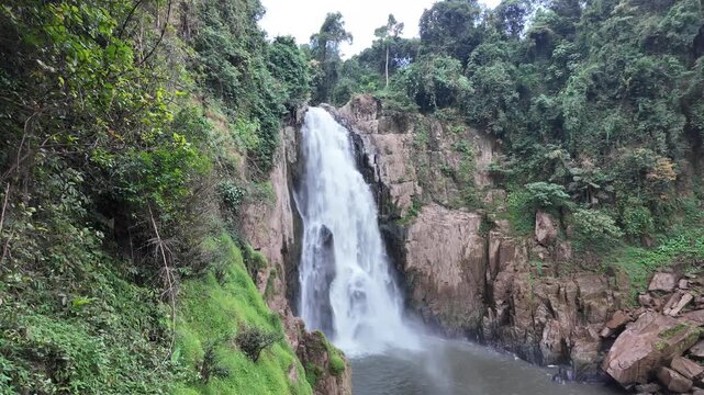 haew narok, khao yai, thailand, waterfall, cascade, cliff, rocks, jungle, greenery, vegetation, forest, landscape, tropical, wilderness, scenery, spray, mist, stream, terrain, boulders, mountain, natu