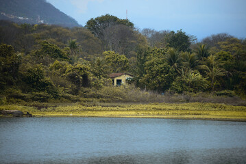 A sensa&ccedil;&atilde;o de aconchego quando chega o entardecer, como se o mundo nos recebesse de volta para casa A luz suave que se espalha no horizonte en