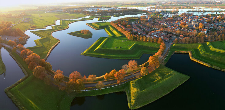 The fortified walls of Heuseden, The Netherlands