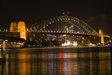 sydney harbour bridge at night