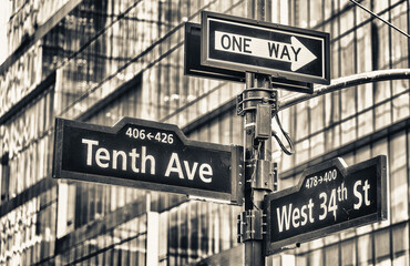 Obraz premium Urban photography of NYC 10th Ave and 34th St signage highlighting city navigation and streets
