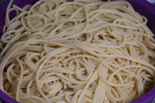 close up of fresh cooked spaghetti