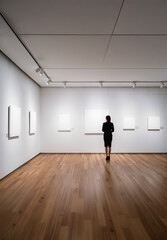 전시, 전시장, 미술관, 박물관, 전시하다, 액자, 아트, 아트센터, 미술품, 관람하다, 관람객, 비어있다, 준비중, 미술품 경매, 화가, 미술가, 갤러리