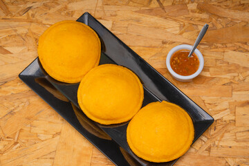 Stuffed Colombian Chicken Pie - Hot Sauce