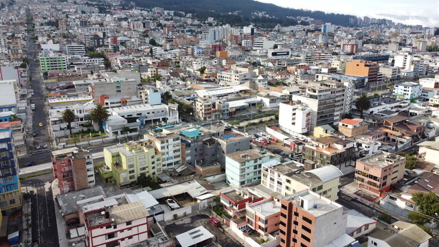 QUITO EDIFICIOS