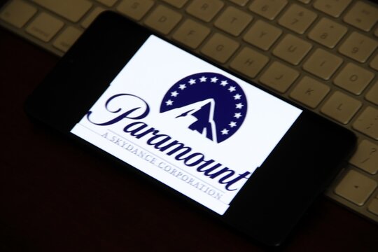 Paramount - Empresa de m&iacute;dia e entretenimento, conhecida principalmente pelo seu est&uacute;dio de cinema Paramount Pictures e pelo servi&ccedil;o de streaming Paramount+, que oferece filmes e s&eacute;ries.