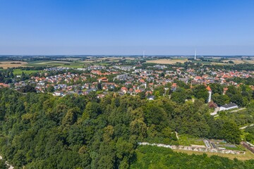 Fototapeta premium Luftbild der Kreisstadt Dachau an der Amper nordwestlich von München