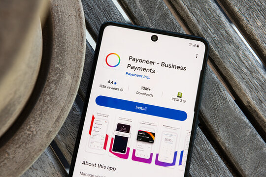 Payoneer application on smartphone. Link&ouml;ping, &Ouml;sterg&ouml;tland, Sweden. 01-26-2026.