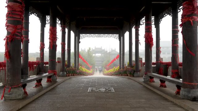 Zhuangyuan Bridge in Qifeng Garden, Zhuxian Town, Kaifeng City, Henan Province, China 