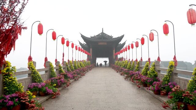 Zhuangyuan Bridge in Qifeng Garden, Zhuxian Town, Kaifeng City, Henan Province, China 