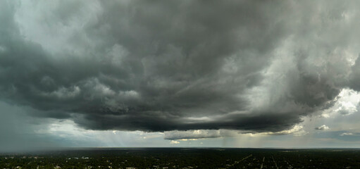 Heavy rainfall during summer thunderstorm in Florida