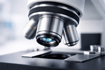 Fototapeta premium Close-up of modern microscope objective lenses in a laboratory setting for scientific research