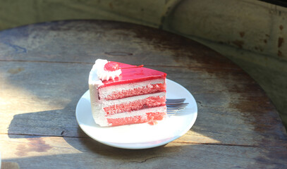 strawberry cake is delicious at the cafe.