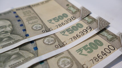 Stack of Indian 500 Rupee Notes, Economy of India