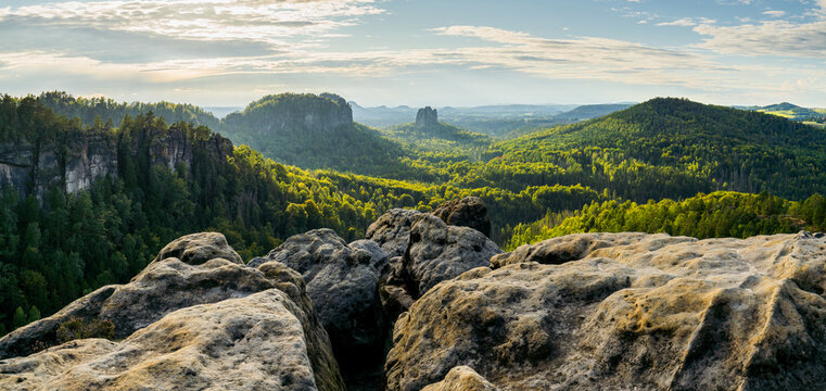 Blick vom Aussichtspunkt Affensteine, Nationalpark S&auml;chsische Schweiz, Sachsen, Deutschland