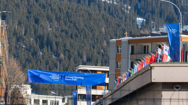Davos, switzerland, january 20th 2026 world economic forum annual meeting banner in davos , sniper