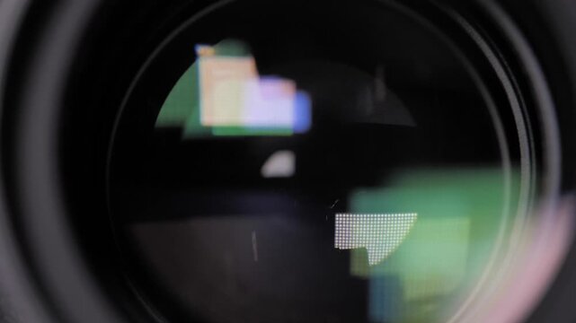 Camera lens aperture view