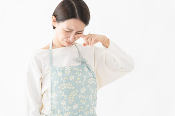 エプロンを着た女性　ライフスタイルイメージ