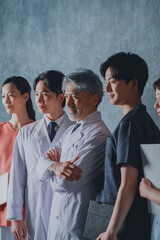 プロフェッショナルな医療チームのポートレート