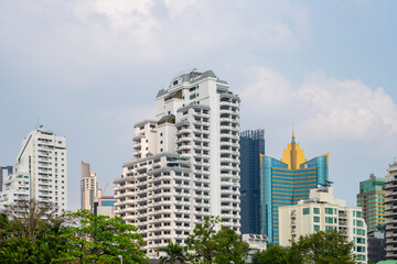 Fototapeta premium Bangkok cityscape showcasing modern architecture and urban developments