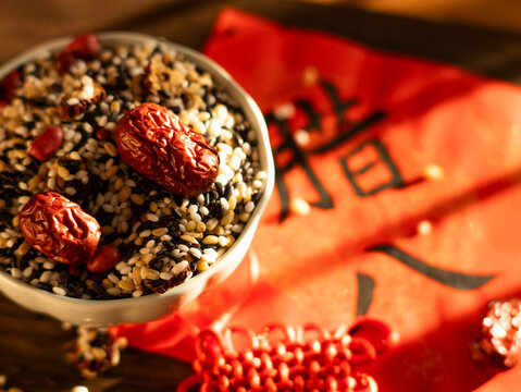 Drinking Laba porridge on the traditional Chinese festival of Laba.Chinese texts are "腊八&rdquo;&ldquo;福&rdquo;