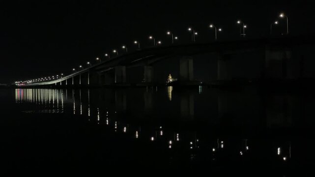 琵琶湖大橋夜景