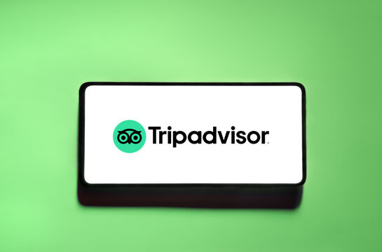 Tripadvisor logo on smartphone screen. Link&ouml;ping, &Ouml;sterg&ouml;tland, Sweden. 01-22-2026.