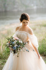 girl are walking in the green hills