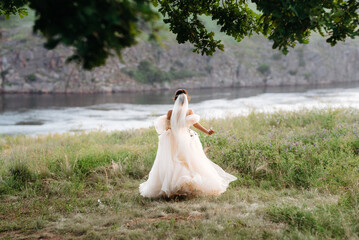 girl are walking in the green hills