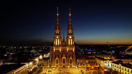 Catedral lujan © daniel