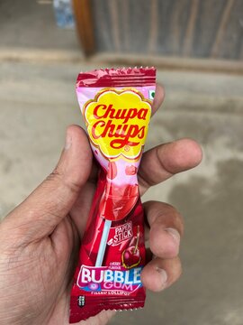 Chupa Chups Lollipop: Iconic Fruit Candy, Sweet Flavors, Colorful Pops, Kids&rsquo; Treat, Classic Lollipop Brand, Fun Snacking & Popular Worldwide Confectionery