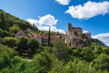 Fototapeta premium Architecture of the houses in the village of Saint-Cirq-Lapopie in France