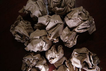 Making ball using recycle paper