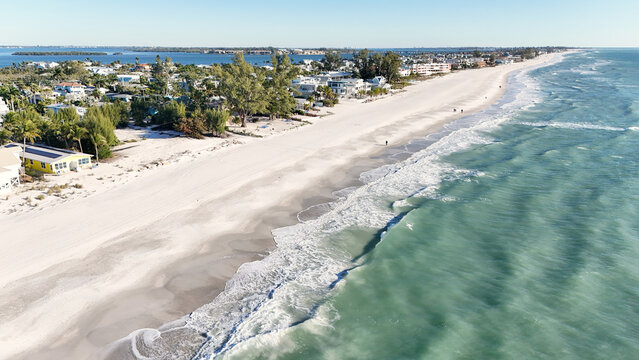 Holmes Beach, Bradenton, Florida on a cold winter day with high waves