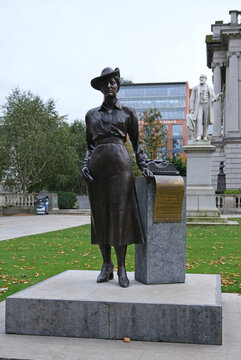 Belfast, Northern Ireland. October 7th 2025. Statue of Winifred Carney in Irish Citizen Army Uniform at Belfast City Hall with Typewriter and Revolver