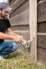 Eye and face protection when working with power tools - safety precautions in dusty work with a wood grinder