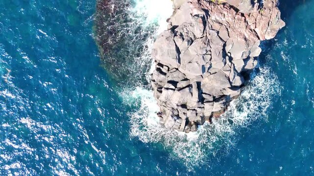 城ヶ崎海岸 崖 波 真俯瞰 4K│Jogasaki Coast Cliff Waves Top Down Aerial
